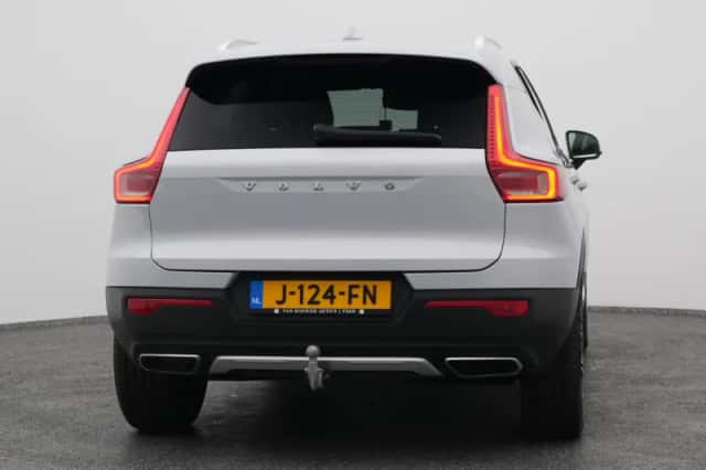 Volvo XC40 (2020) thumbnail 10