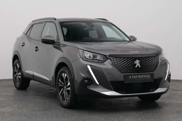 Peugeot 2008 (2020) thumbnail 2