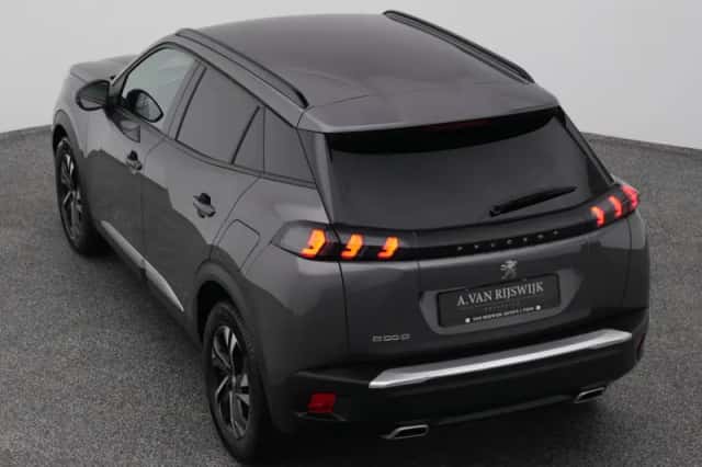 Peugeot 2008 (2020) thumbnail 25