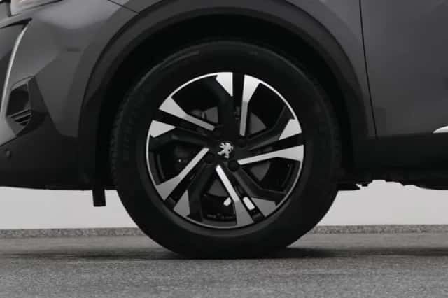 Peugeot 2008 (2020) thumbnail 39