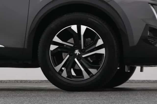 Peugeot 2008 (2020) thumbnail 42