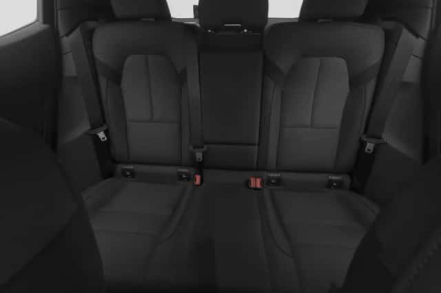 Polestar 2 (2022) thumbnail 5