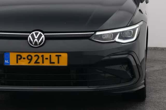 Volkswagen Golf (2022) thumbnail 19