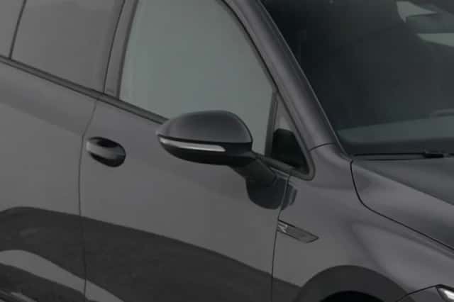 Volkswagen Golf (2022) thumbnail 23
