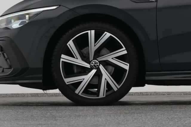 Volkswagen Golf (2022) thumbnail 39