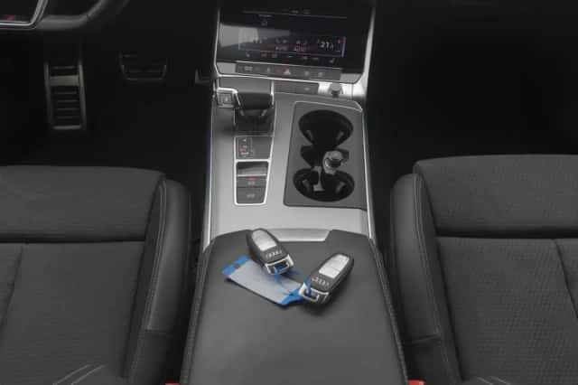 Audi A6 (2023) thumbnail 12
