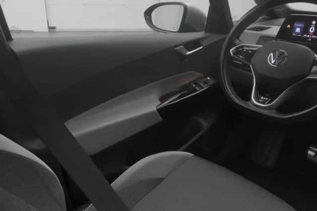Volkswagen ID.3 (2020) thumbnail 12