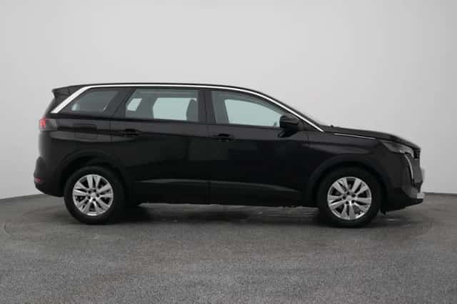 Peugeot 5008 (2022) thumbnail 14
