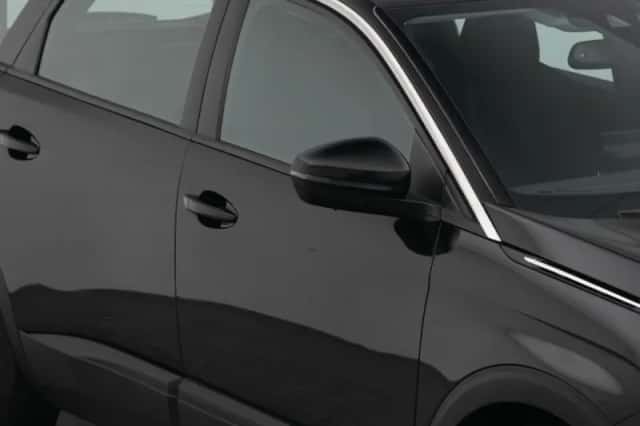 Peugeot 5008 (2022) thumbnail 23