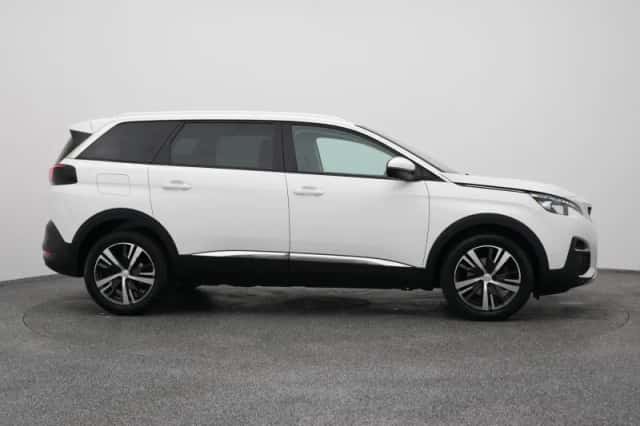 Peugeot 5008 (2019) thumbnail 14
