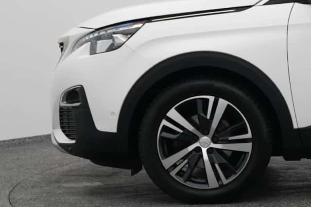 Peugeot 5008 (2019) thumbnail 21