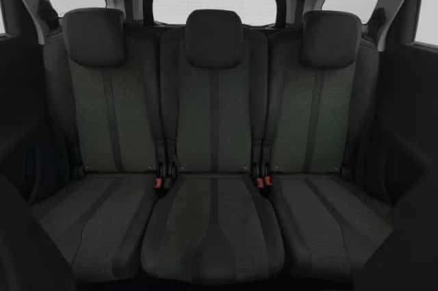 Peugeot 5008 (2019) thumbnail 4