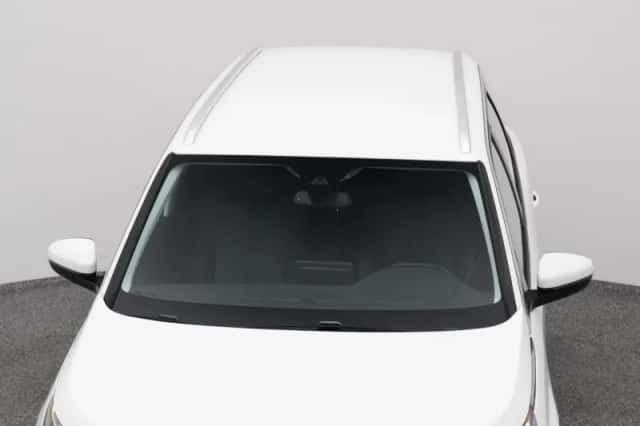Peugeot 5008 (2019) thumbnail 32