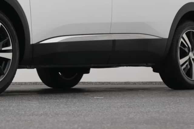 Peugeot 5008 (2019) thumbnail 37