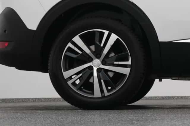 Peugeot 5008 (2019) thumbnail 41