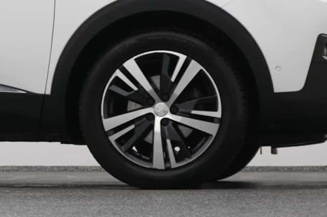 Peugeot 5008 (2019) thumbnail 42