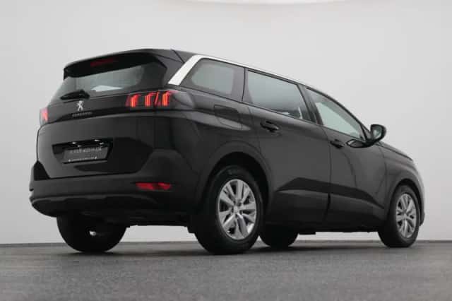 Peugeot 5008 (2020) thumbnail 16