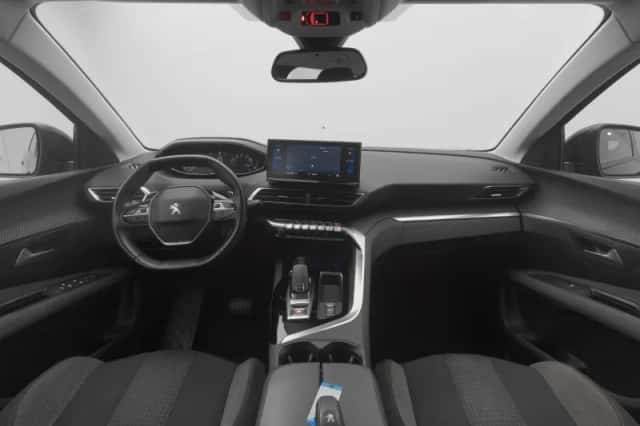 Peugeot 5008 (2020) thumbnail 3