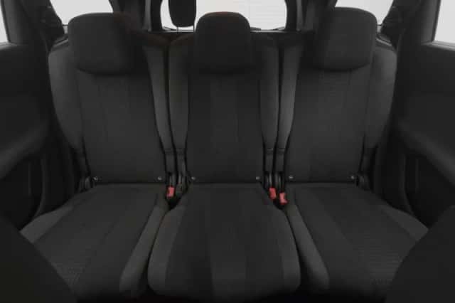Peugeot 5008 (2020) thumbnail 4