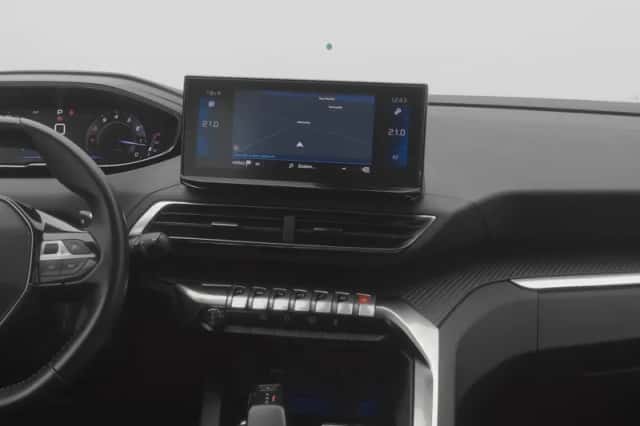Peugeot 5008 (2020) thumbnail 8