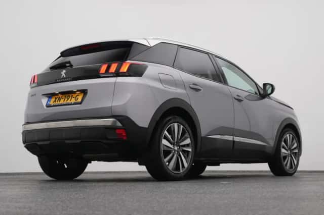 Peugeot 3008 (2019) thumbnail 16