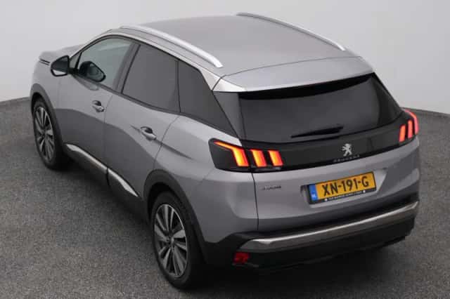 Peugeot 3008 (2019) thumbnail 25