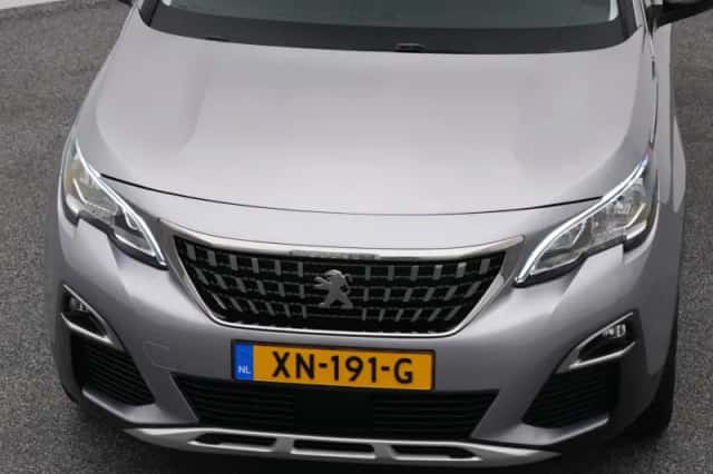 Peugeot 3008 (2019) thumbnail 30