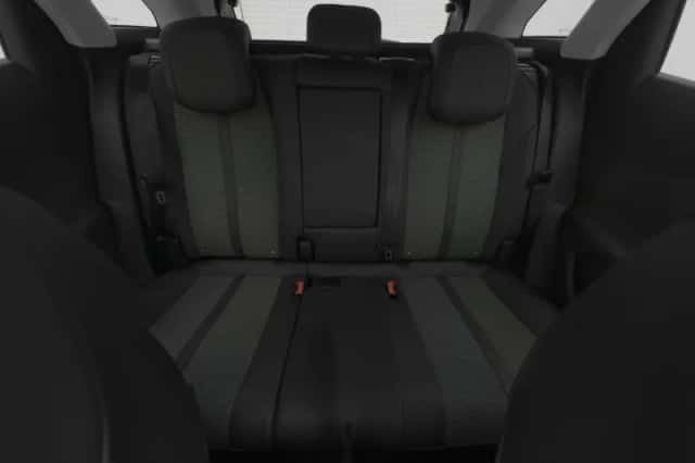 Peugeot 3008 (2019) thumbnail 4