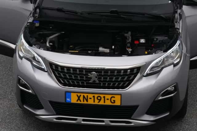 Peugeot 3008 (2019) thumbnail 31