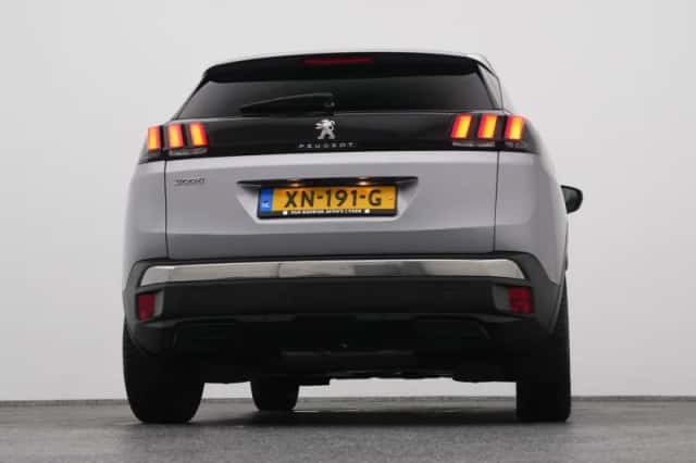 Peugeot 3008 (2019) thumbnail 36
