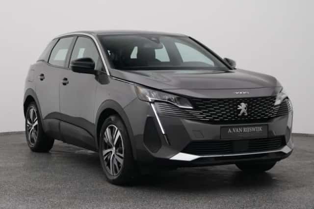 Peugeot 3008 (2023) thumbnail 2