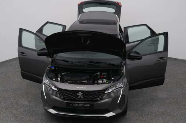 Peugeot 3008 (2023) thumbnail 27