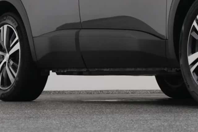Peugeot 3008 (2023) thumbnail 38