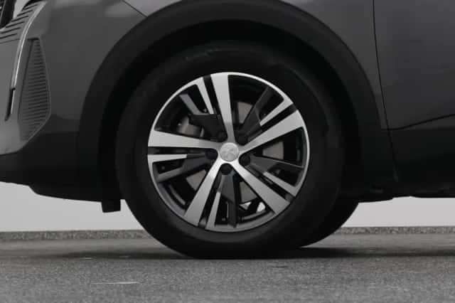 Peugeot 3008 (2023) thumbnail 39