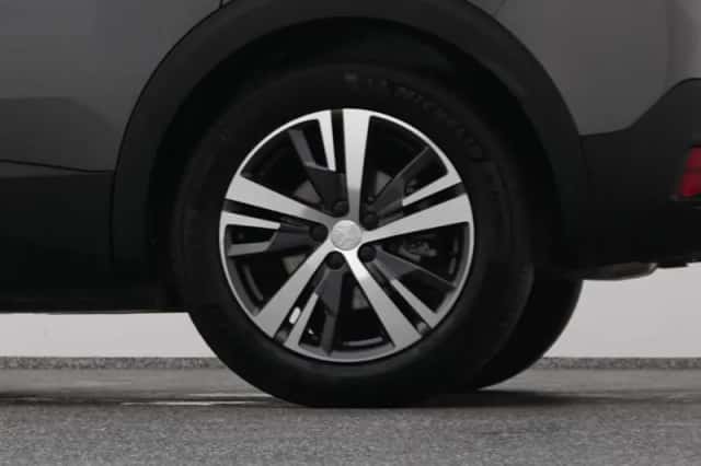 Peugeot 3008 (2023) thumbnail 40