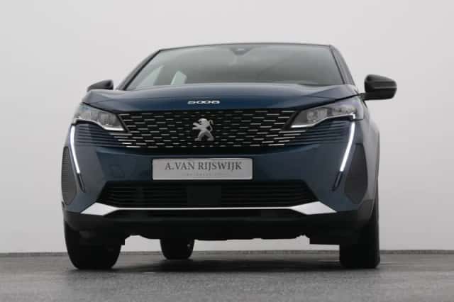 Peugeot 5008 (2023) thumbnail 35