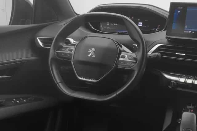 Peugeot 5008 (2023) thumbnail 7