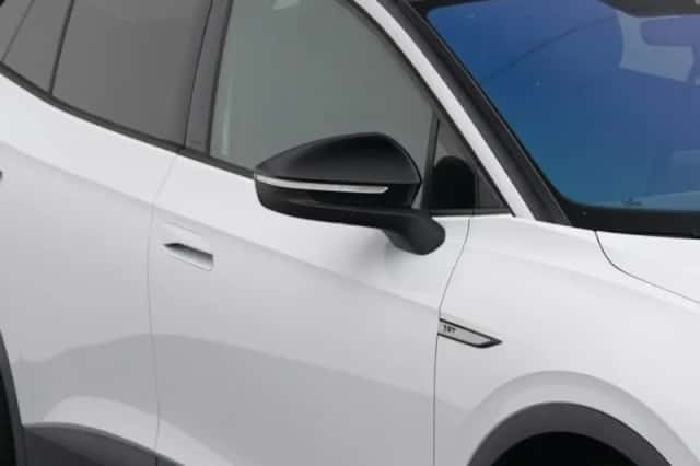 Volkswagen ID.4 (2020) thumbnail 24
