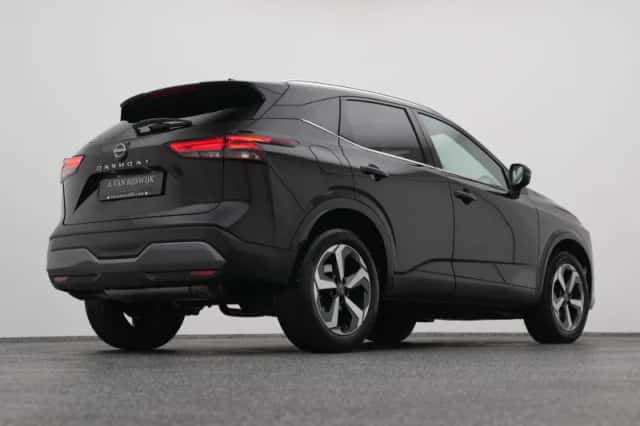 Nissan Qashqai (2023) thumbnail 16