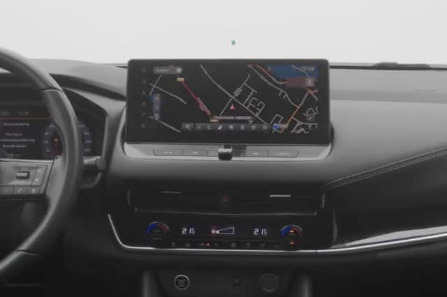 Nissan Qashqai (2023) thumbnail 8