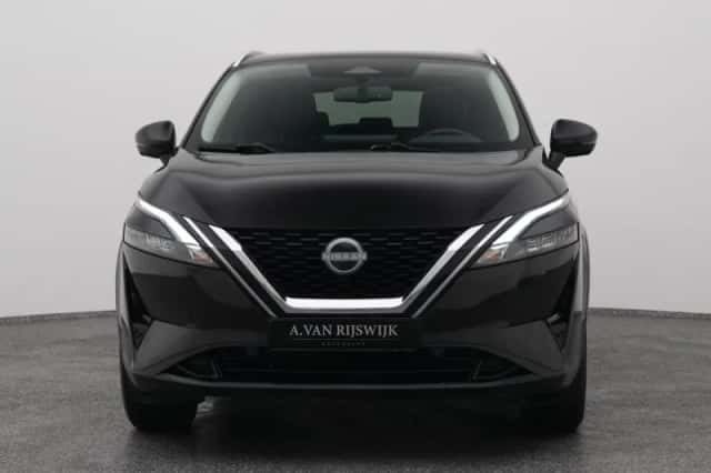 Nissan Qashqai (2023) thumbnail 9