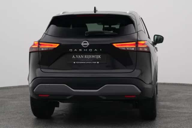 Nissan Qashqai (2023) thumbnail 10