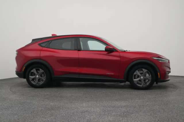 Ford Mustang (2021) thumbnail 15