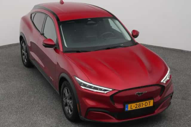 Ford Mustang (2021) thumbnail 25