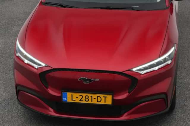 Ford Mustang (2021) thumbnail 31