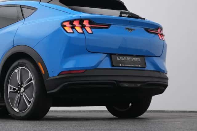 Ford Mustang (2024) thumbnail 23