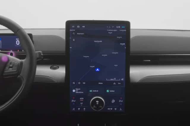 Ford Mustang (2024) thumbnail 9