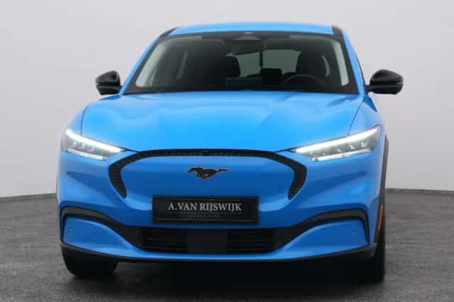 Ford Mustang (2024) thumbnail 10