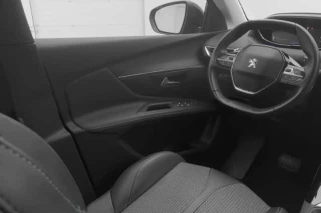 Peugeot 3008 (2022) thumbnail 11