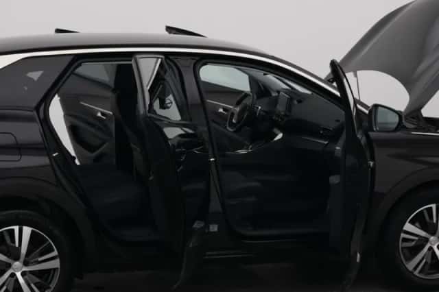 Peugeot 3008 (2022) thumbnail 34